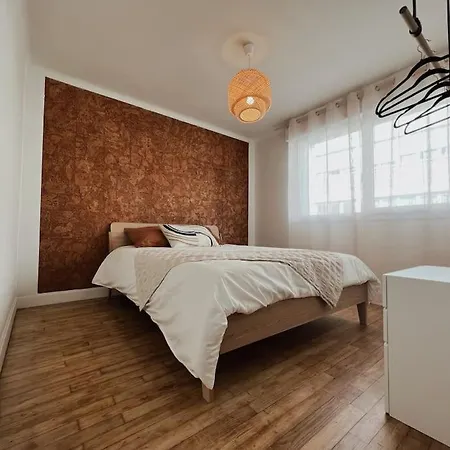 Appartement T3 Au Calme - Hyper Centre De Lorient