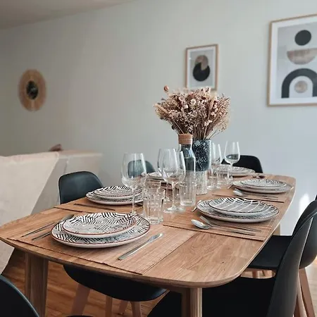 Appartement T3 Au Calme - Hyper Centre De Lorient